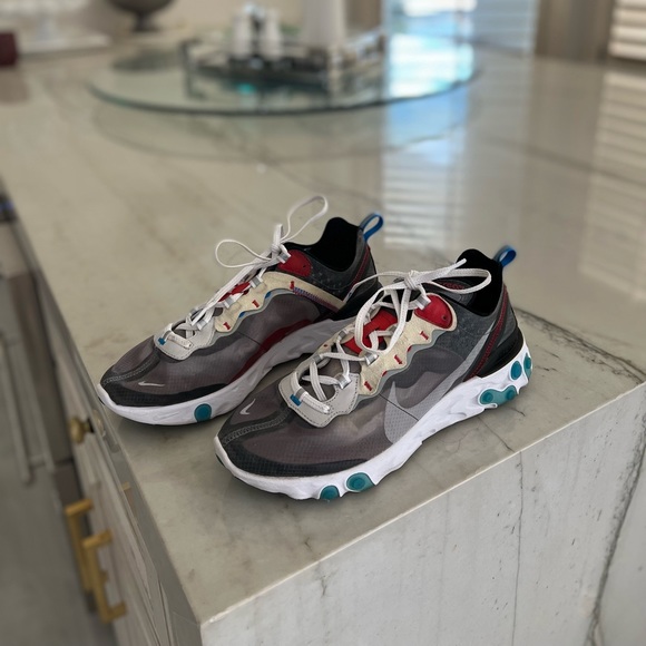 2018 React Element 87 ‘Dark Grey’ Nike Sneakers - Picture 6 of 6